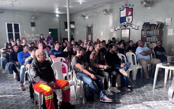 Apresentação novos funcionários do demlurb 1