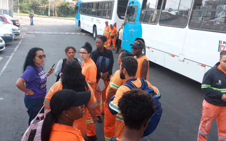 227b93d3 5a96 4f13 8757 8e9211f2081d